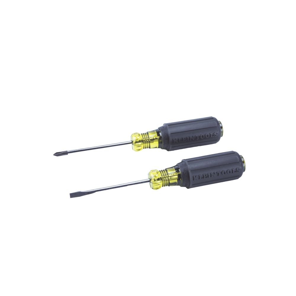 Juego de 8 Desarmadores con Mango Cushion-Grip™: 2 de punta Plana de 1/4'' (6.4 mm) y 5/16'' (7.9 mm); 2 de punta Cabinet de 5/16'' (7.9 mm) y 3/16'' (4.8 mm); tres de punta Phillips n.º 1, n.º 2 y n