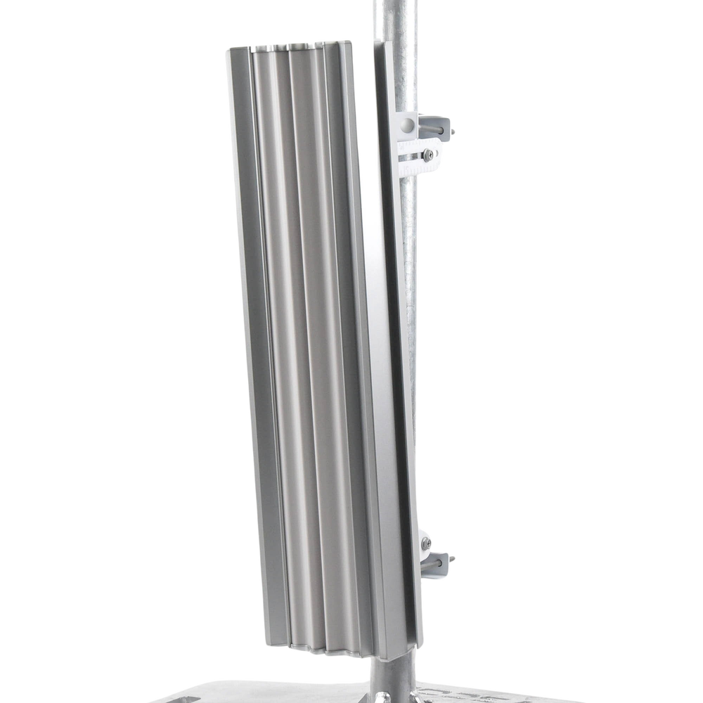 Antena sectorial para estaciones base airMAX AC de 45° de cobertura horizontal, en 5 GHz (5150 - 5875 MHz) de 22 dBi - Image 5