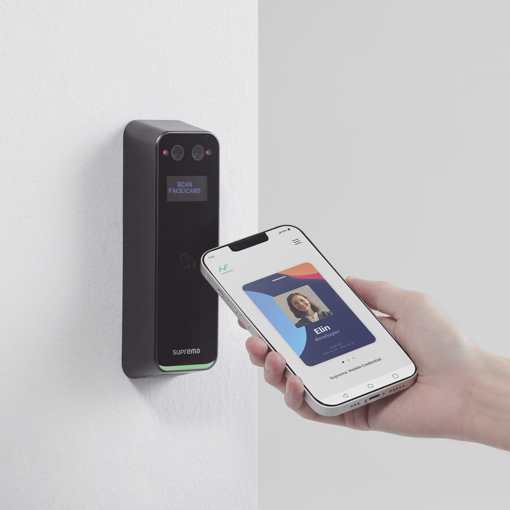 Lector Biométrico Facial (BEW3) / lector de tarjetas Prox EM, mifare, Tarjetas Virtuales por Bluetooth / con protección IP67, IK08 - Image 4