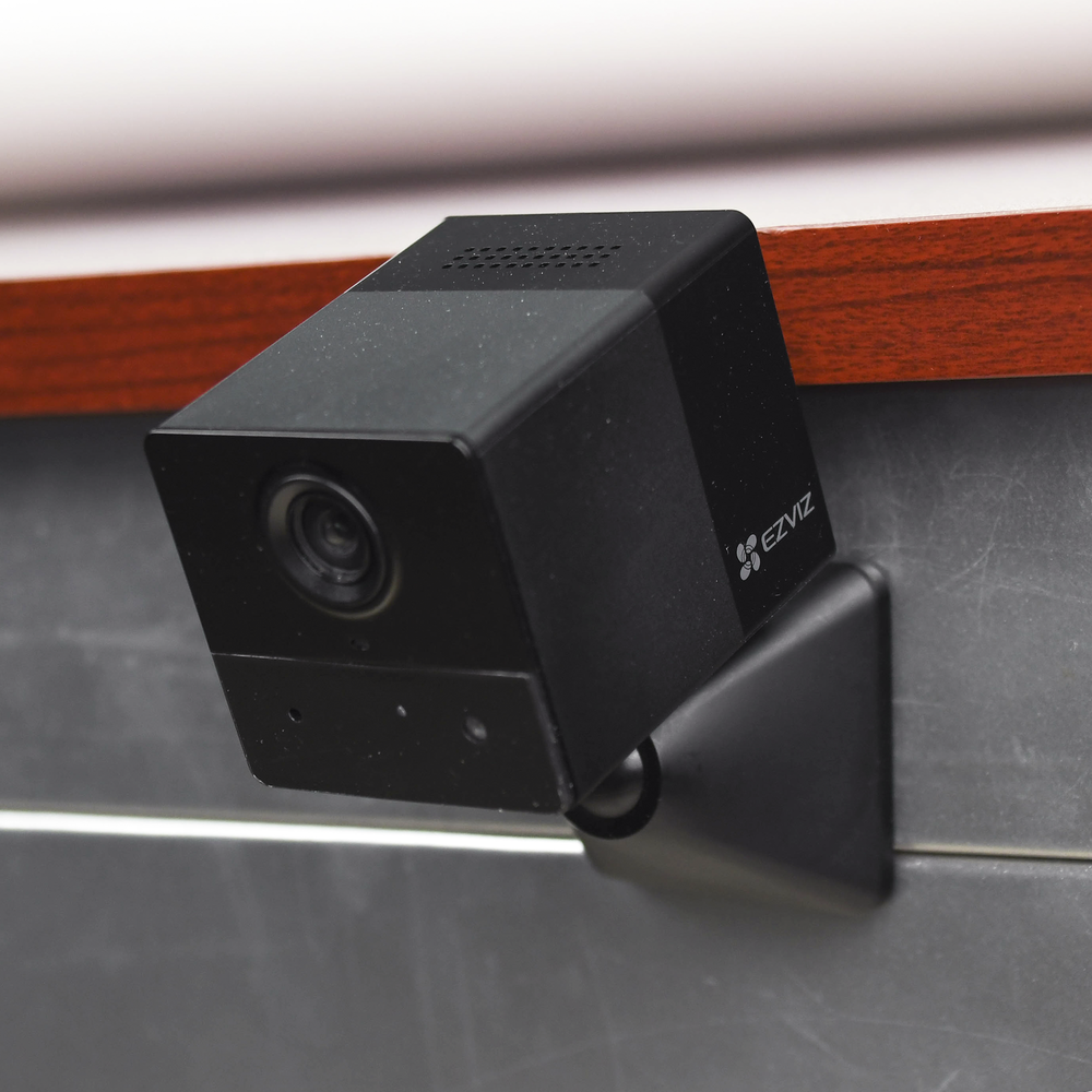 Mini Cámara IP Inalámbrica Con Batería Recargable (Cero Cables) / 2 Megapíxel / Uso en Interior / Grabación en la Nube / Base Magnética Para Adherirla a Superficies Metálicas - Image 8