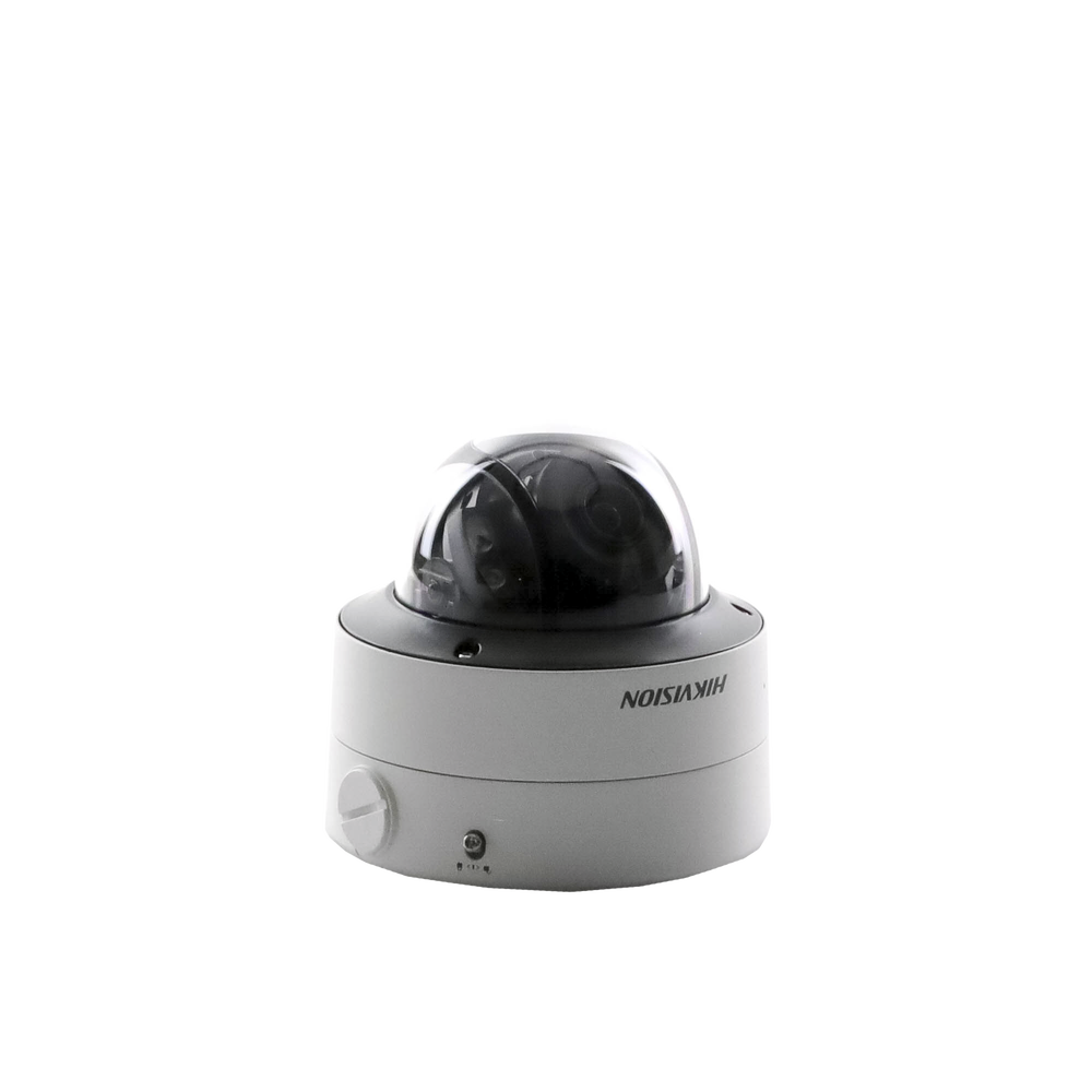 Domo IP 4 Megapixel / Imagen a Color 24/7 / Lente 2.8 - 12 mm / Luz Blanca 40 mts / WDR 130 dB / Exterior IP67 / IK10 / Captura Facial / Videoanaliticos / AcuSense - Image 3