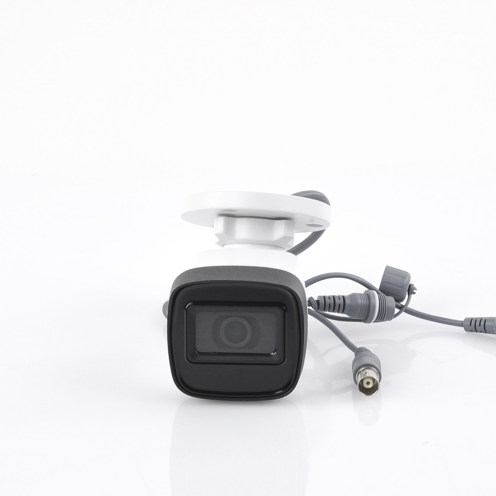 Bala TURBOHD 5 Megapixel / Lente 2.8 mm / 4 Tecnologías (TVI / AHD / CVI / CVBS) / 30 mts SMART IR EXIR / Exterior IP67 / dWDR / Metal - Image 2