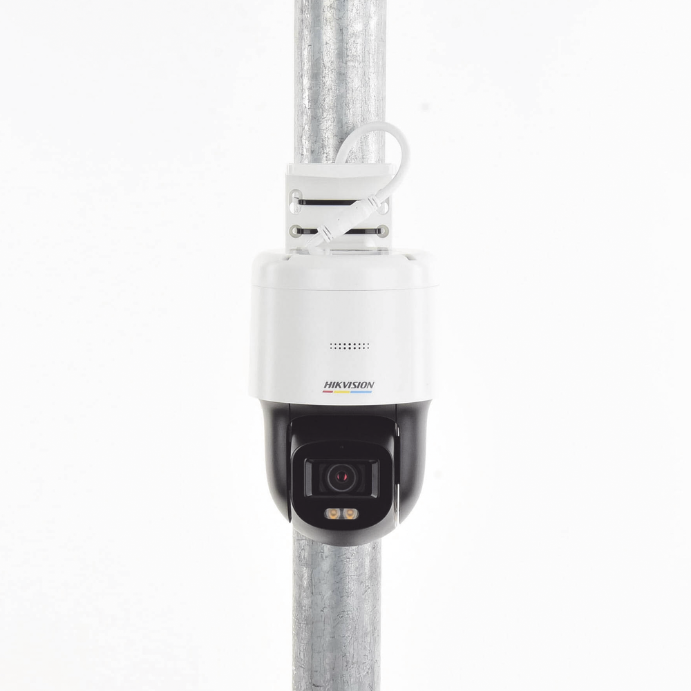Domo PT IP 4 Megapixel / Lente 4 mm / Luz Blanca 30 mts / dWDR / PoE / IP66 / Micrófono y Bocina Interconstruido / Micro SD / Incluye Montaje de Pared y Techo - Image 2