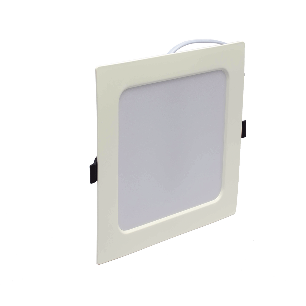 Spot Cuadrado Empotrable / 17.5 x 17.5 cm / Luz Fría / 110 V / 15 W / 1200 lúmenes / 25000 hrs / Ángulo de apertura 120° / IP20 - Image 3