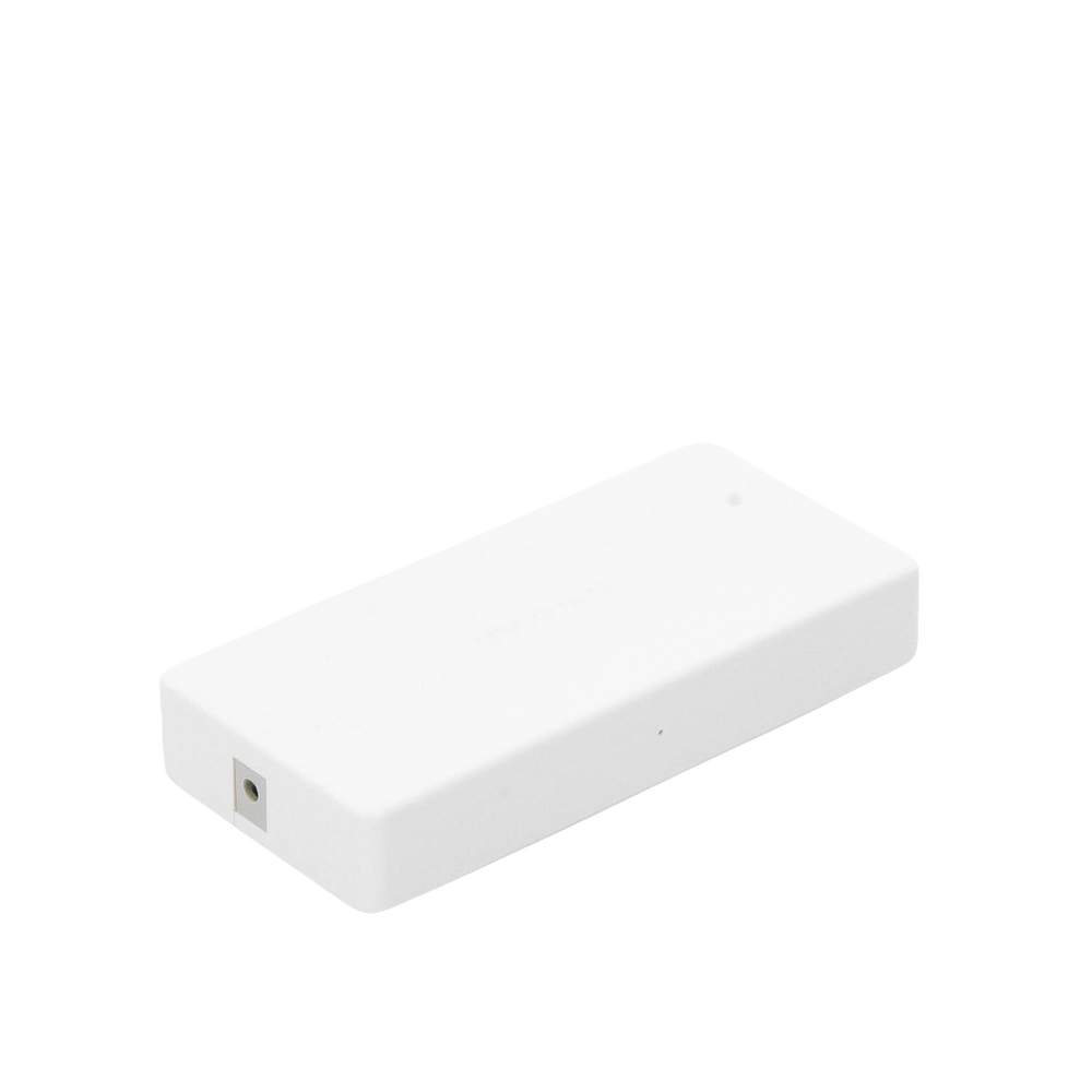 Switch NO Administrable / Para escritorio / 8 puertos 10/100 Mbps / Diseño Compacto / Plug and Play - Image 3