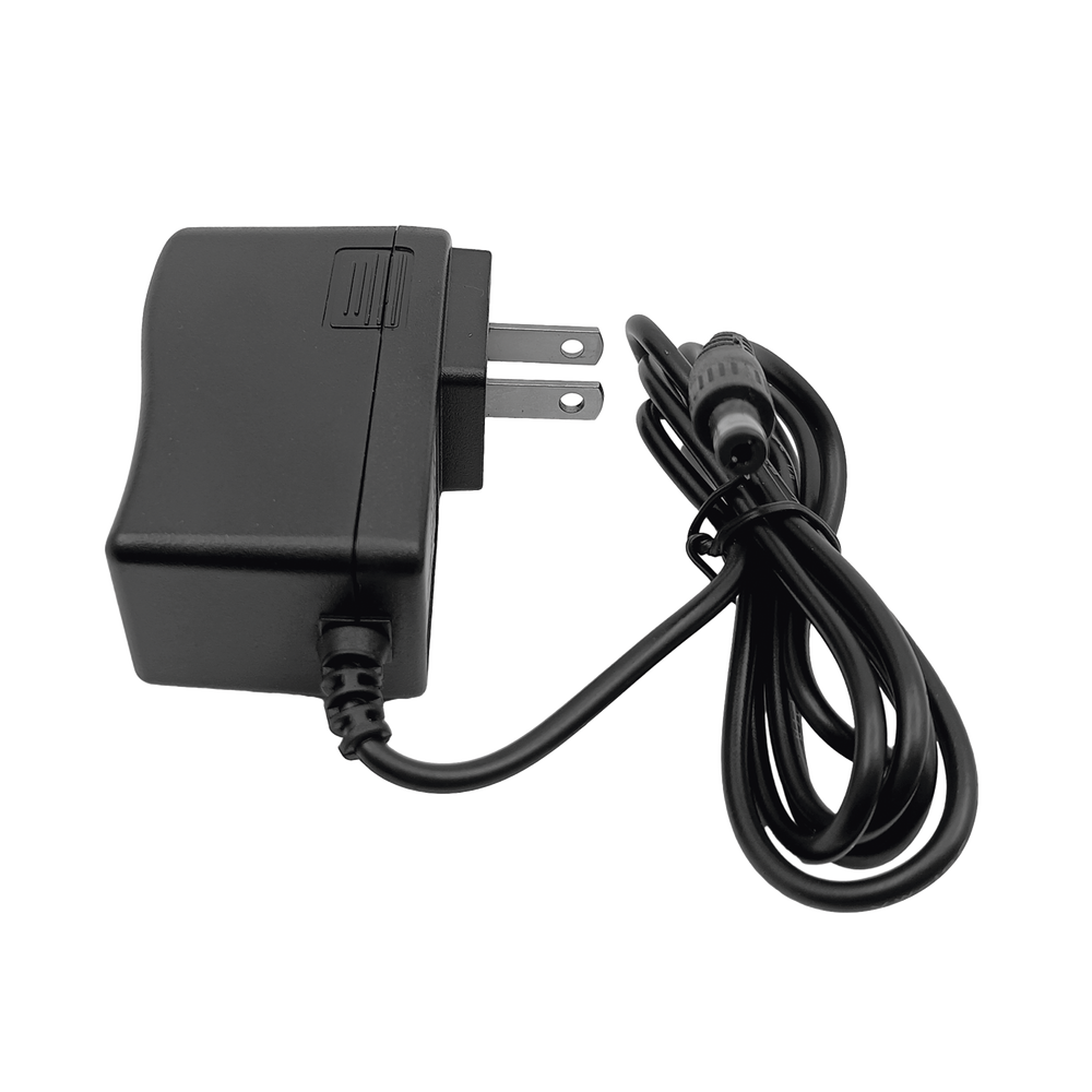 Fuente de poder de 12 Vcc @ 500 mA / Uso en Interior / Múltiples Usos