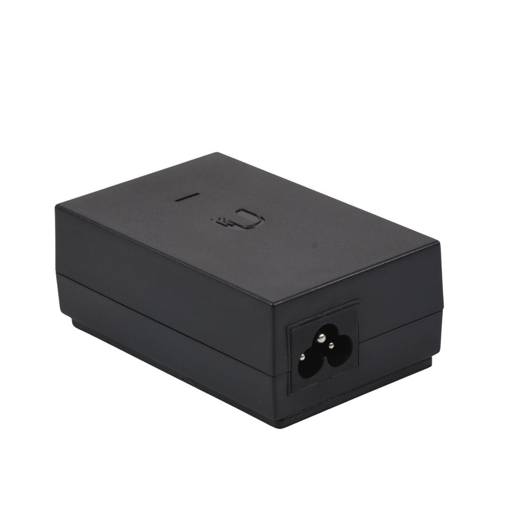 Adaptador PoE Ubiquiti de 24 VDC, 1.25 A con puerto Gigabit - Image 3