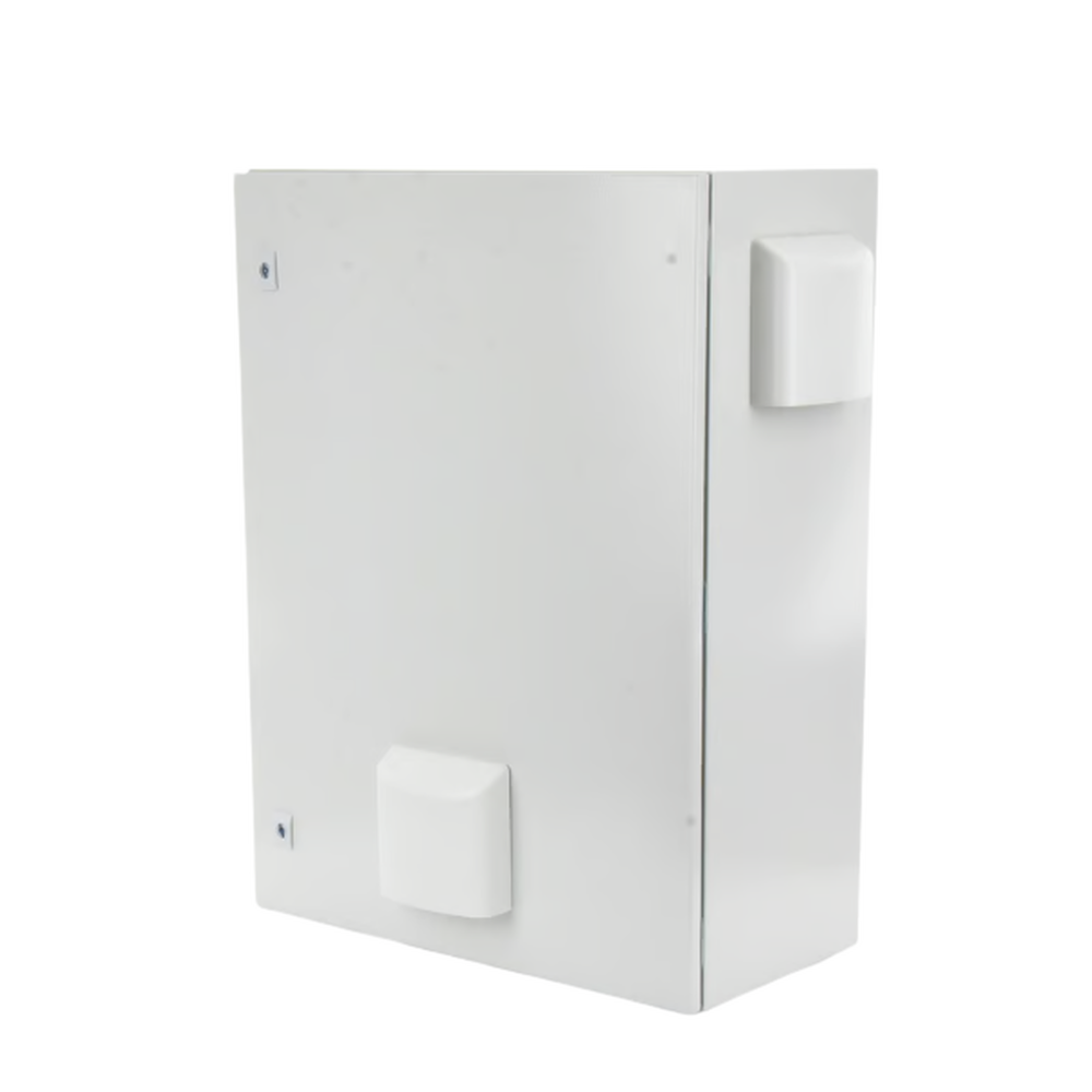 Gabinete Ventilado de Acero IP55 Uso en Exterior (600 x 800 x 300 mm) con Placa Trasera Interior Metálica y Compuerta Inferior Atornillable. Incluye Ventilador, Ventilas, filtros, Chapas y Llave T. - Image 4
