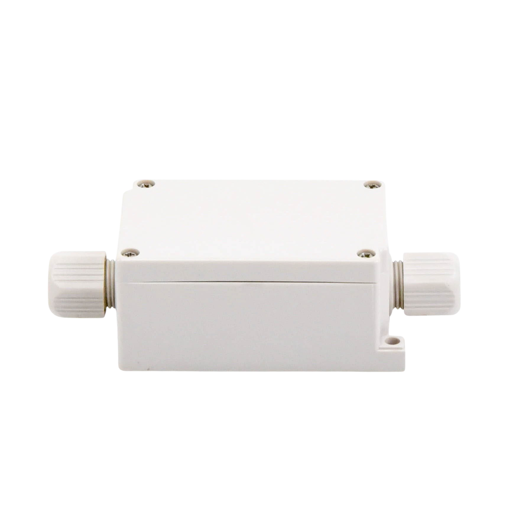 Caja de Conexión Exterior con Conexión Lateral para 6 Líneas (doble tornillo). Incluye Glándulas.