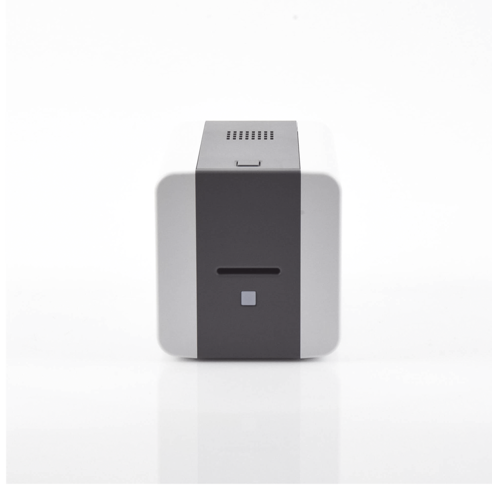 Impresora de Tarjetas Semi- automática SMART21 / Ingreso de Tarjetas Manual/Incluye Ribbon, Software y 100 Tarjetas PVC - Image 5