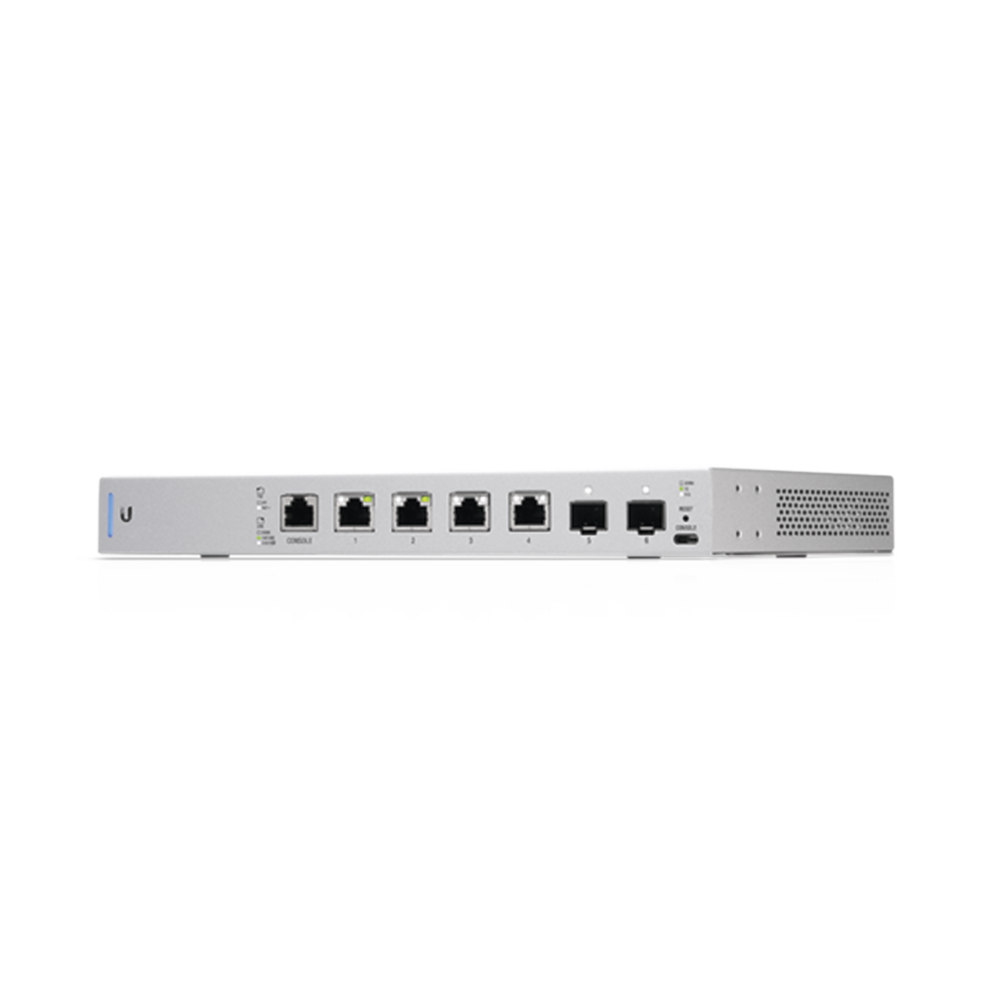 Switch UniFi 7 puertos (1 x consola, 4 x PoE++ 802.3bt y 2 SFP+) - Image 4