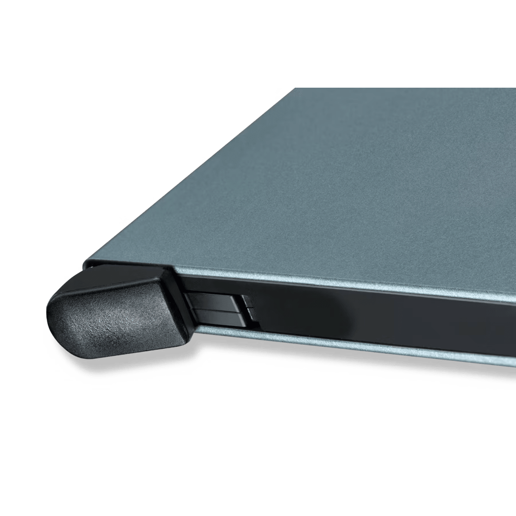 Tarjetero / Almacenamiento Seguro 4-6 Tarjetas / Aluminio Duradero / Protección RFID / Sistema Deslizamiento Patentado / Color Gris. - Image 5