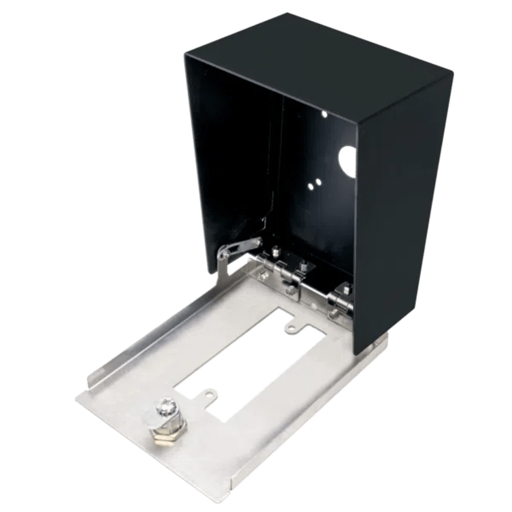 Gabinete para Montaje en Poste ENFORCER / Carcasa de Acero con Pintura en Polvo / Placa Frontal de Acero Inoxidable con Bisagra / IP65 Impermeable / Incluye Herrajes de Montaje y 2 Llaves / Compatible con Dispositivos de Formato Angosto y Ancha - Image 2