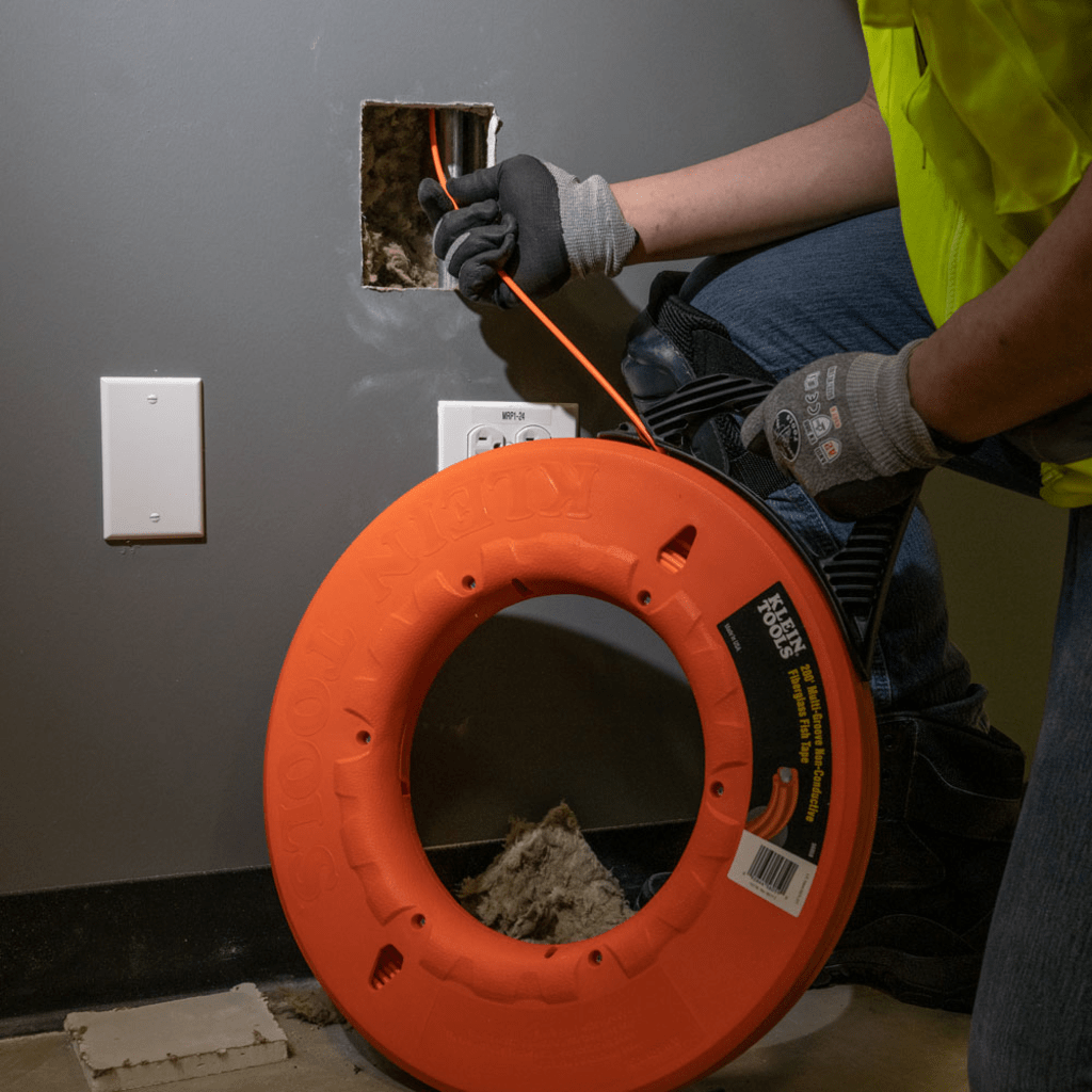 Gu?as Jalacables de Fibra de Vidrio Multirranuradas / Dise?o de Baja Fricci?n / Rendimiento de Fibra de Vidrio a Costo 25% M?s Bajo / No Conductoras / Gu?a de Espiral de Acero de 7 - Image 2