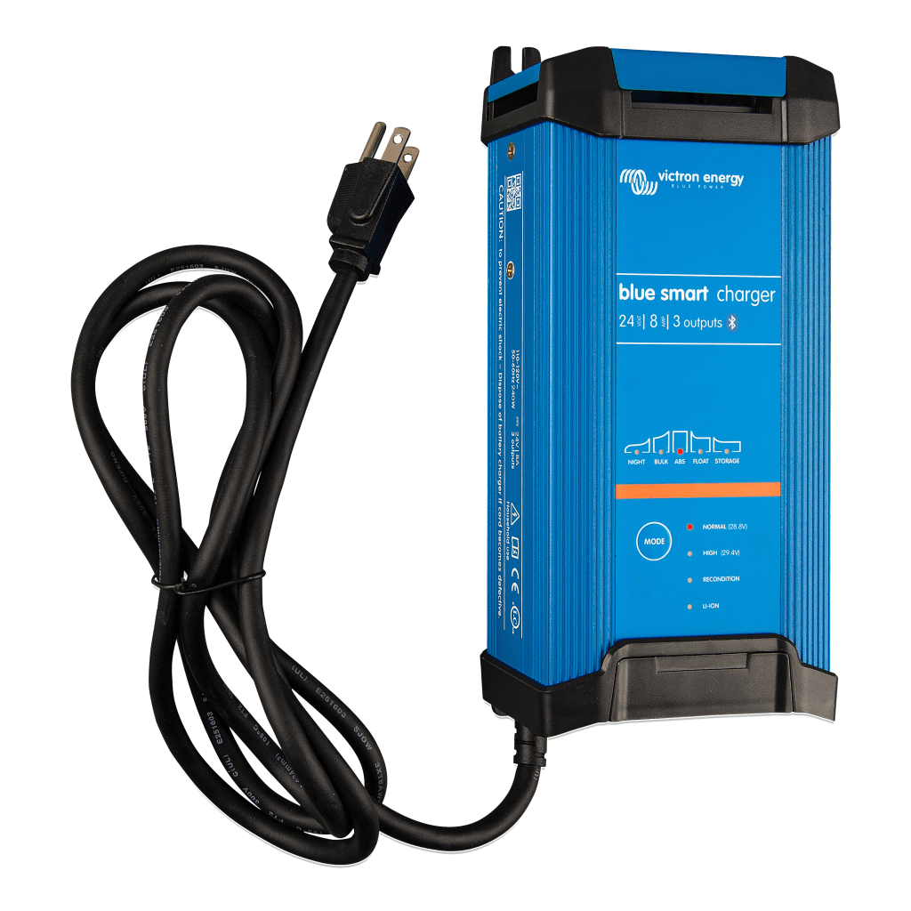 Blue Smart IP22 24/16(1) / Cargador de Baterías 24V, 16A / Para Ambientes Marinos y Terrestres. / Bancos de 110 a 210 Ah