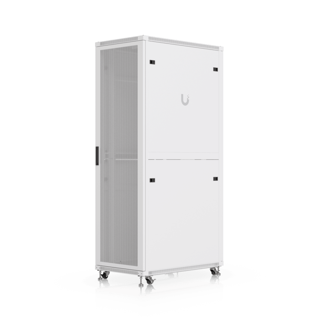 UACC Rack Cabinet 42U (600 × 1000 mm) – Gabinete de Piso Totalmente Ensamblado con Ventiladores Integrados, Paneles Removibles, Ruedas con Seguro y Puerta Frontal Perforada para Óptimo Flujo de Aire