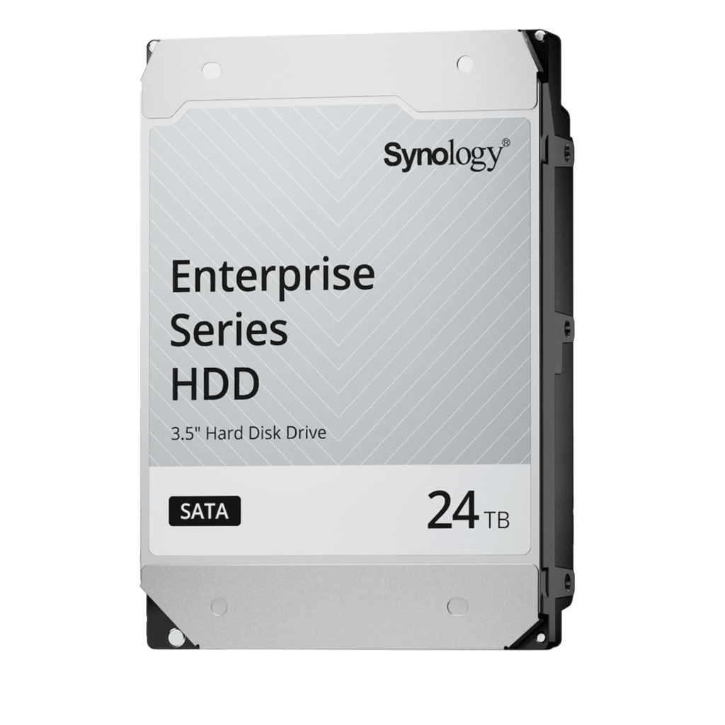 Disco Duro SATA de 3,5" Serie Plus / Capacidad 24TB / Interfaz SATA 6 GB/s / Tecnología CMR / MTBF de 1,2 Millón de Horas / Carga de Trabajo de 180 TB/año / Compatible con Synology DSM